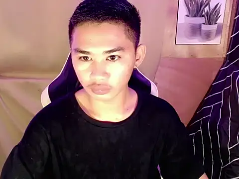 Snapshot of asianhardcock25 chatting on 14, 9, 2025 asianhardcock25 online show from 14, 9, 2025