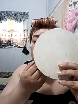 Snapshot of Cindy237st chatting on 28, 10, 2025 Cindy237st online show from 28, 10, 2025