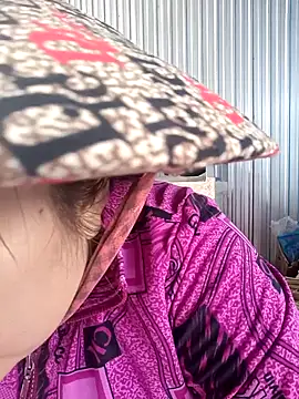 Snapshot of Cindy237st chatting on 4, 11, 2025 Cindy237st online show from 4, 11, 2025