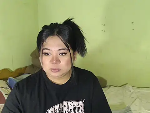 Im ur mother online show from 16, 4, 2026