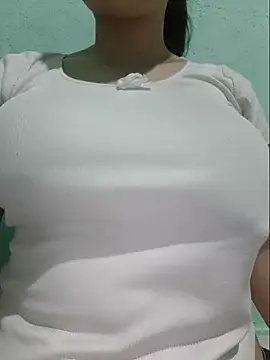 Shiny Babe online show from 6, 6, 2026