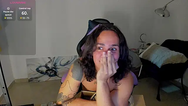 Snapshot of Maximiliano_scoott__ chatting on 14, 11, 2025 Maximiliano scoott online show from 14, 11, 2025