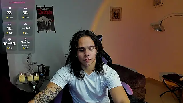 Snapshot of Maximiliano_scoott__ chatting on 20, 11, 2025 Maximiliano scoott online show from 20, 11, 2025