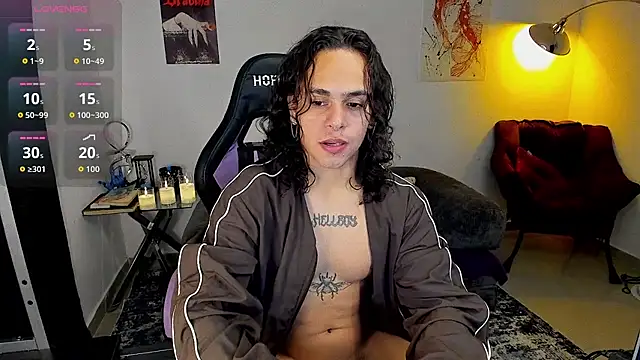 Snapshot of Maximiliano_scoott__ chatting on 4, 12, 2025 Maximiliano scoott online show from 4, 12, 2025