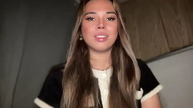 Snapshot of goddessofalltime chatting on 11, 10, 2025 goddessofalltime online show from 11, 10, 2025