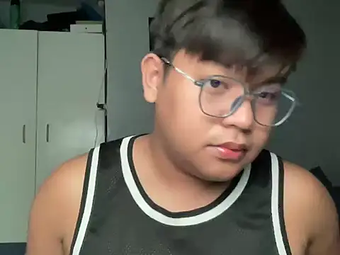 red libraxxx online show from 23, 9, 2025