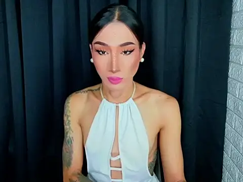 TRANSGODDESSA online show from 2, 7, 2026