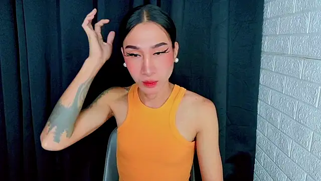 TRANSGODDESSA online show from 8, 7, 2026
