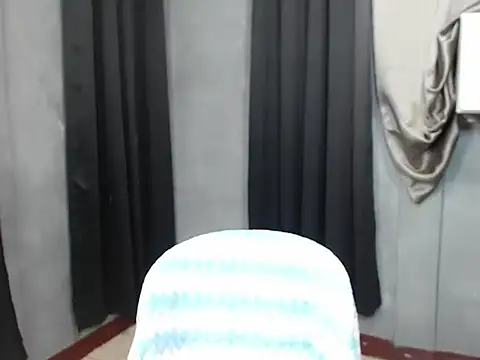 Snapshot of liane_mei chatting on 9, 11, 2025 liane mei online show from 9, 11, 2025