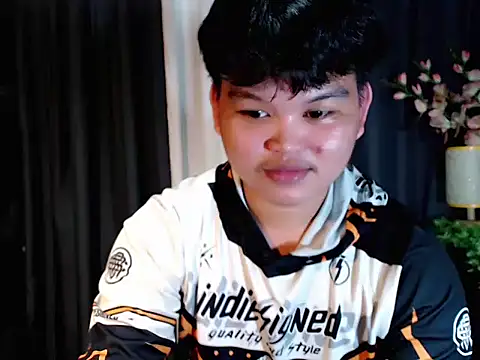 Reynelcock online show from 15, 10, 2025