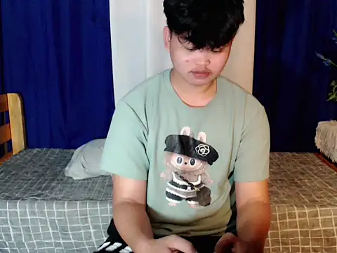 Snapshot of Reynelcock chatting on 7, 2, 2026 Reynelcock online show from 7, 2, 2026