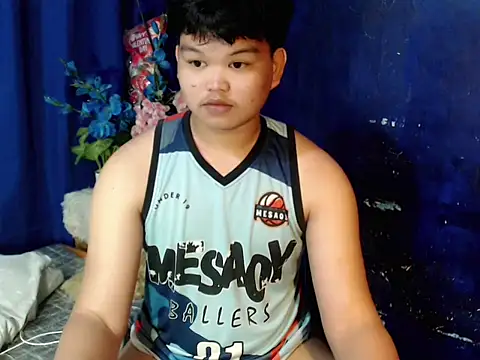 Snapshot of Reynelcock chatting on 22, 2, 2026 Reynelcock online show from 22, 2, 2026