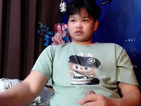 Reynelcock online show from 7, 4, 2026