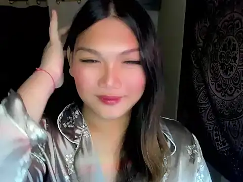 Lou heart online show from 25, 11, 2025