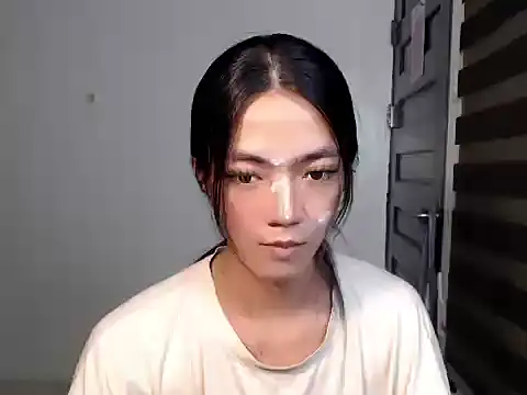 slimladyxoxo online show from 4, 2, 2026