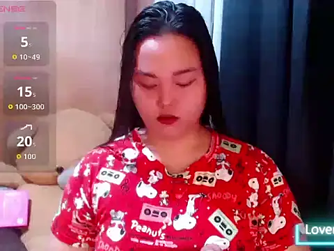 Snapshot of _Lylia chatting on 8, 7, 2026 Lylia online show from 8, 7, 2026