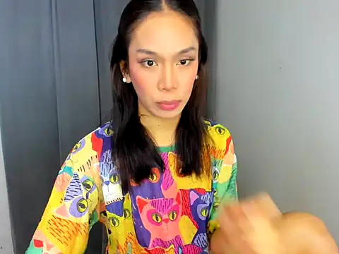 lucyshanex online show from 12, 11, 2025