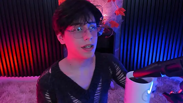 luixdust  online show from 30, 9, 2025