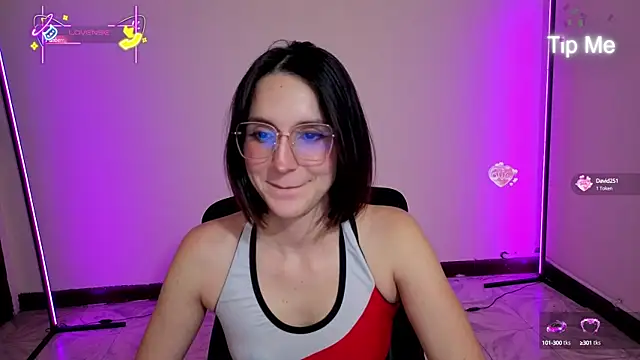Snapshot of MiaLozanox chatting on 25, 9, 2025 MiaLozanox online show from 25, 9, 2025