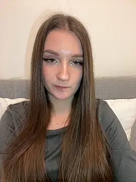 AdelinaEmber online show from 14, 11, 2025