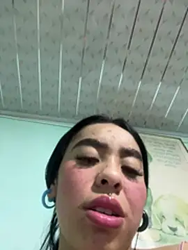 Snapshot of Xiiki chatting on 15, 5, 2026 Xiiki online show from 15, 5, 2026