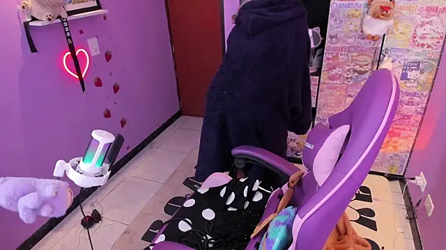 Vero Osb  online show from 12, 9, 2025