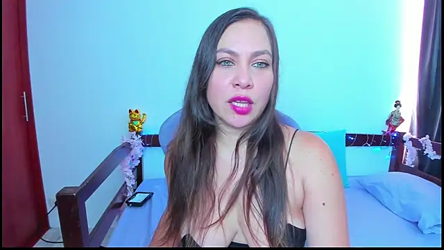Snapshot of Luna-Gomez chatting on 22, 4, 2026 Luna-Gomez online show from 22, 4, 2026