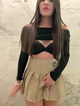 Isabella21  online show from 5, 10, 2025