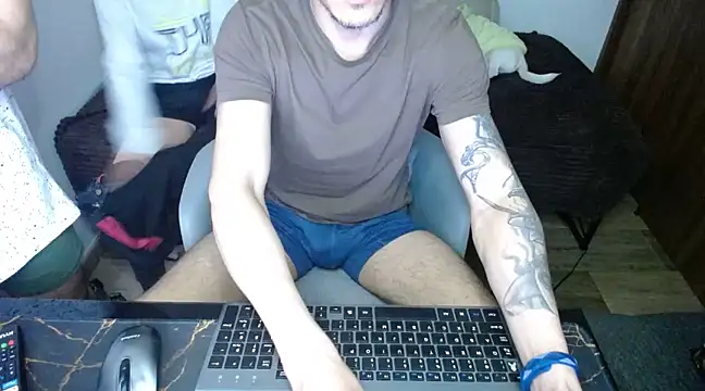 Snapshot of bossking017 chatting on 22, 2, 2025 bossking017 online show from 22, 2, 2025