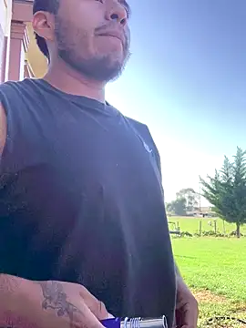 Snapshot of edddy23 chatting on 24, 9, 2025 edddy23 online show from 24, 9, 2025