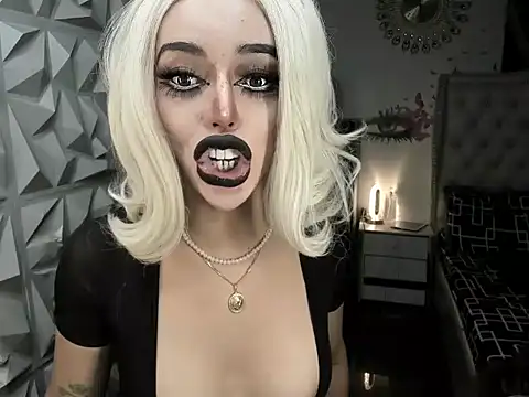 janecomander online show from 5, 3, 2026