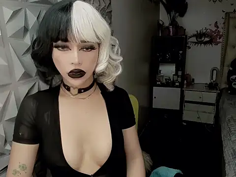 Snapshot of janecomander chatting on 17, 6, 2026 janecomander online show from 17, 6, 2026