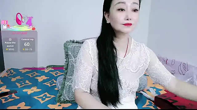 Snapshot of alinmeng chatting on 4, 6, 2026 alinmeng online show from 4, 6, 2026