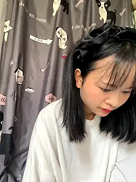 Daisy018 online show from 11, 9, 2025