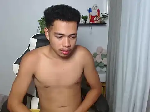 curlyasian njxx online show from 19, 7, 2026
