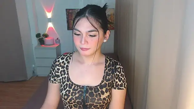 Snapshot of Lovely_jassy chatting on 12, 9, 2025 Lovely jassy online show from 12, 9, 2025