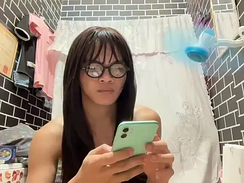 tscummeroverload4u online show from 24, 2, 2026