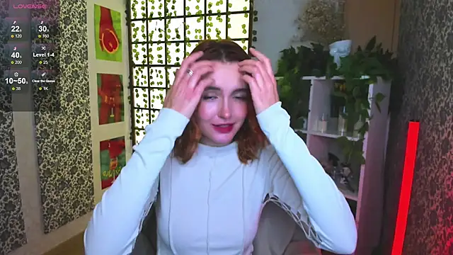 Snapshot of Elis_Cherry chatting on 3, 10, 2025 Elis Cherry online show from 3, 10, 2025