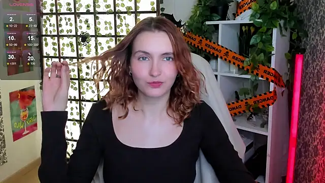 Snapshot of Elis_Cherry chatting on 25, 10, 2025 Elis Cherry online show from 25, 10, 2025