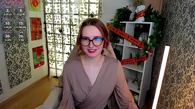 Snapshot of Elis_Cherry chatting on 17, 11, 2025 Elis Cherry online show from 17, 11, 2025