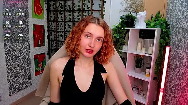 Snapshot of Elis_Cherry chatting on 16, 12, 2025 Elis Cherry online show from 16, 12, 2025