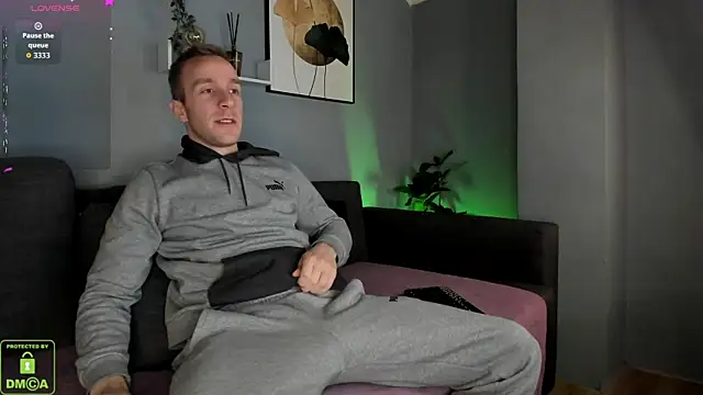 Snapshot of Buddy_Forman chatting on 28, 10, 2025 Buddy Forman online show from 28, 10, 2025