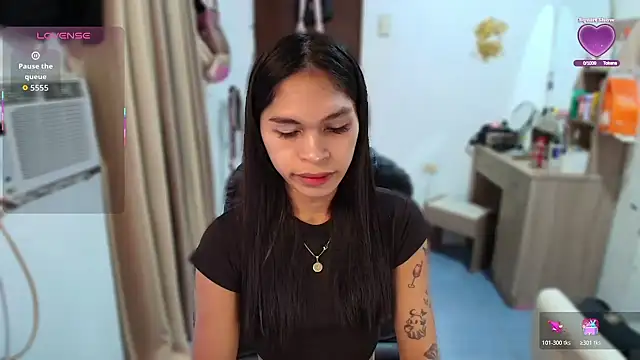 sexloverxxz online show from 23, 12, 2025