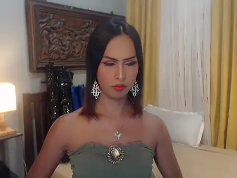 Nathalieheartt online show from 24, 10, 2025