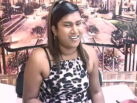 Snapshot of IndianChocolatepie4u chatting on 13, 9, 2025 IndianChocolatepie4u online show from 13, 9, 2025