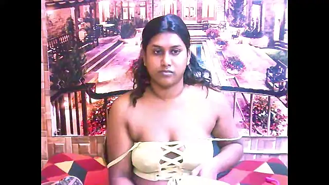 Snapshot of IndianChocolatepie4u chatting on 9, 10, 2025 IndianChocolatepie4u online show from 9, 10, 2025