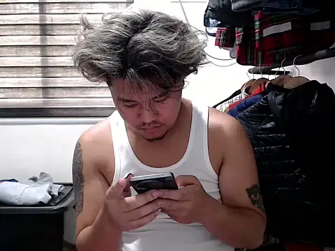 tastylicious John19 online show from 2, 12, 2025