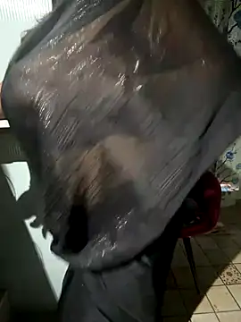 Snapshot of prisha944 chatting on 17, 12, 2025 prisha944 online show from 17, 12, 2025