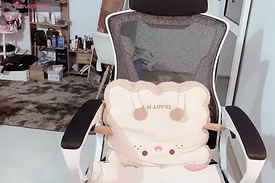    Daisy    online show from 15, 11, 2025