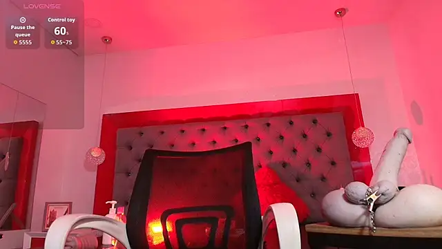 MirandaSould online show from 17, 4, 2026